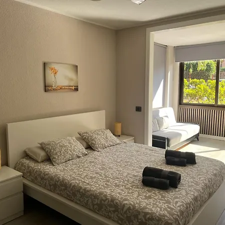 Apartment Castle Harbour 460