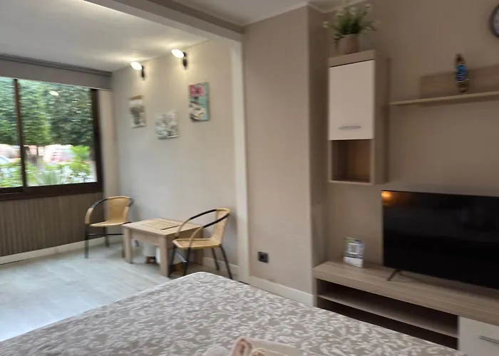 Апартаменты Castle Harbour 460 *